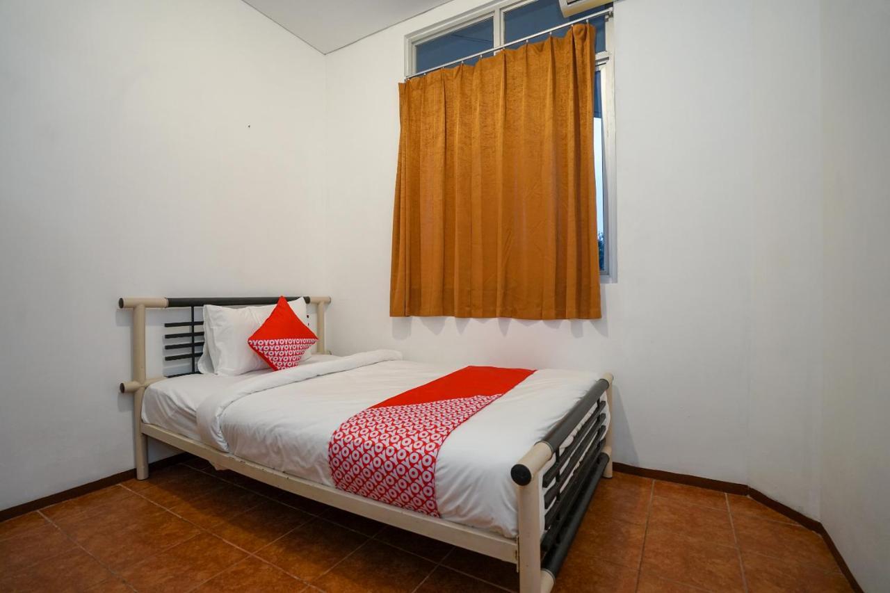 Super Oyo 1844 Bravo Residence Pangkal Pinang Esterno foto