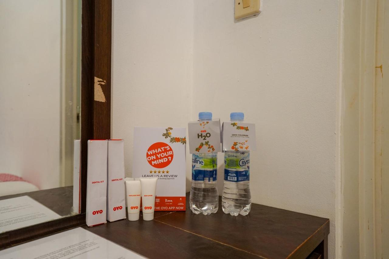 Super Oyo 1844 Bravo Residence Pangkal Pinang Esterno foto