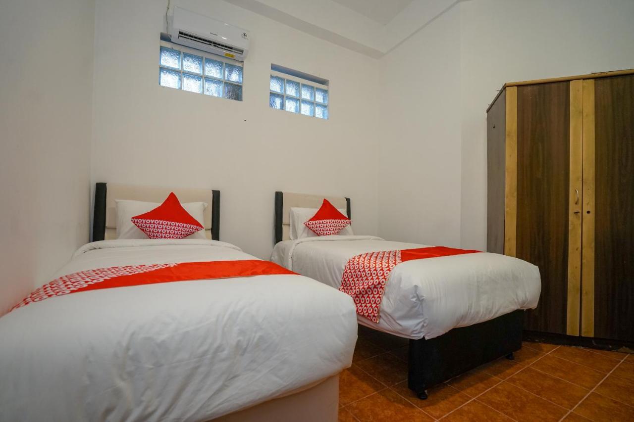 Super Oyo 1844 Bravo Residence Pangkal Pinang Esterno foto